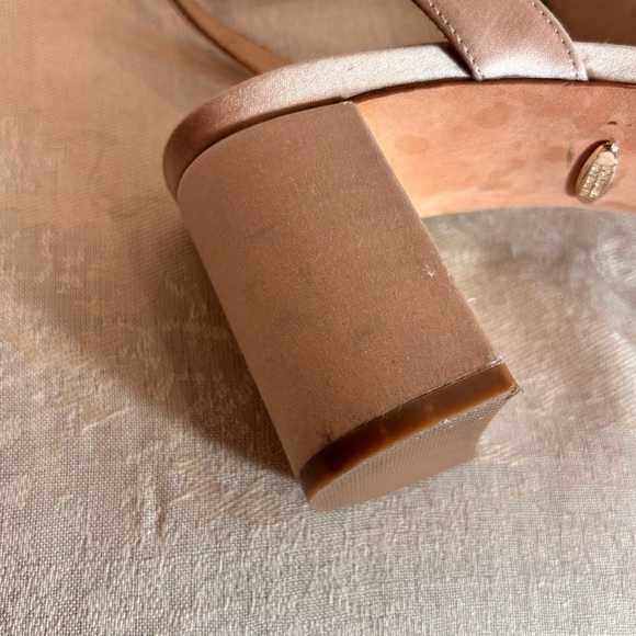 BADGLEY MISCHKA Sz 8 Clara Embellished Pearls Block Heel Ankle Straps Sandals - Picture 12 of 16